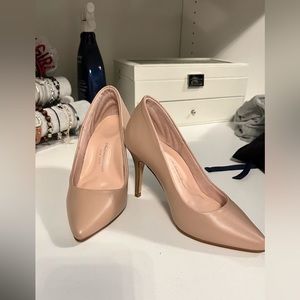 COPY - Antonia specialized cushioned heels